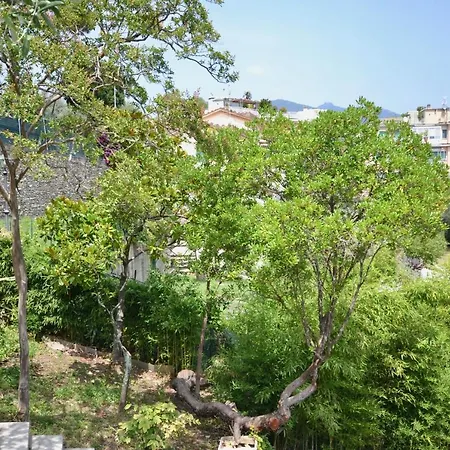Riviera - 5 Min Walking From וילה