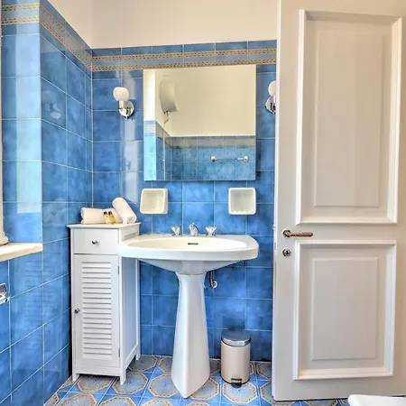 Riviera - 5 Min Walking From Рапалло