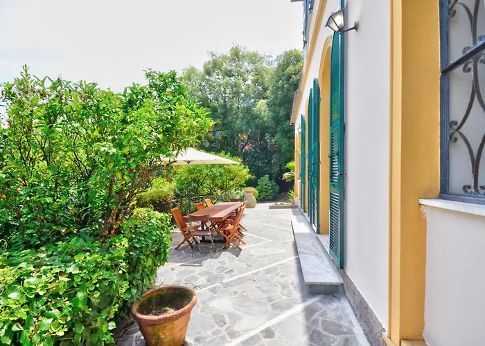 Villa Riviera - 5 Min Walking From *