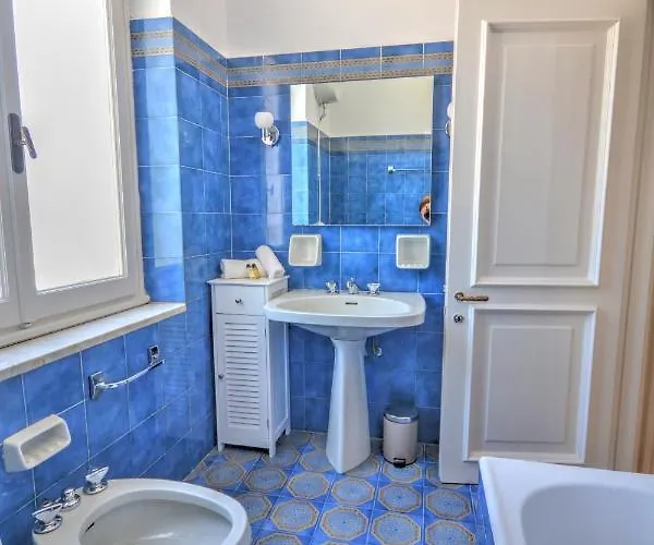 Riviera - 5 Min Walking From Villa Rapallo